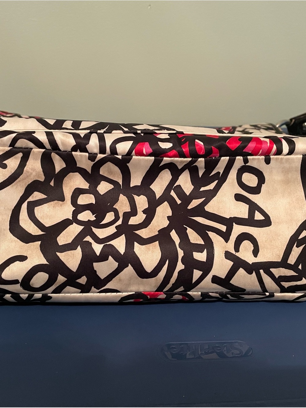 Coach Floral Foldover / Cross-body in White, Black, Red & Hot Pink - Picture 7 of 16